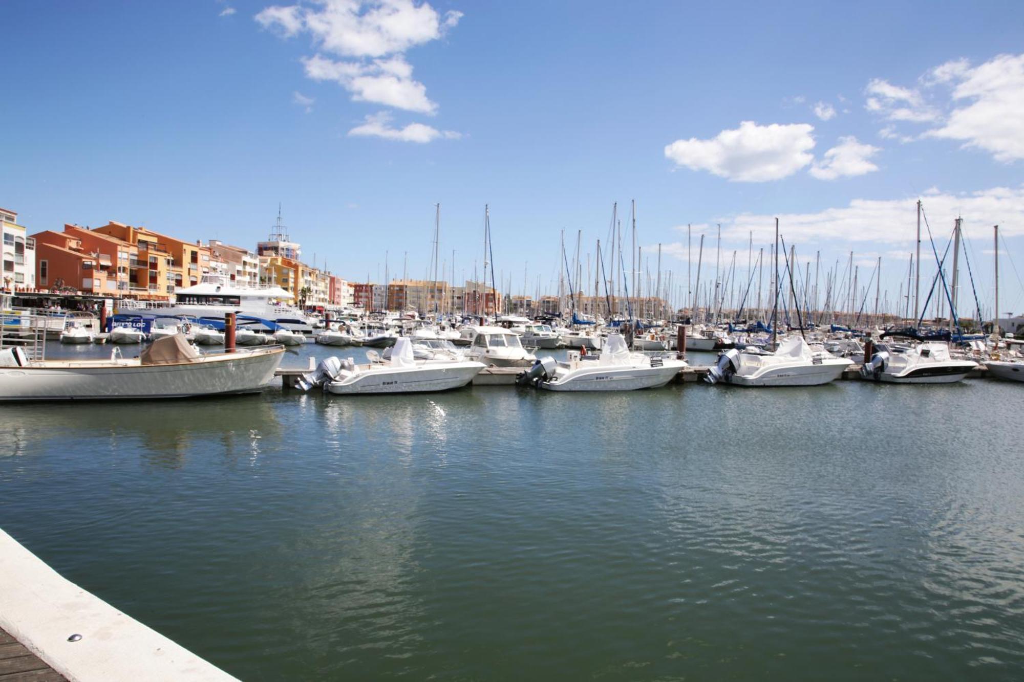 Centre Port,Vue Panoramique,Clim,Balcon,Wifi Apartman Agde Kültér fotó